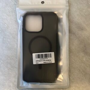 NWT IPHONE 14 pro max case